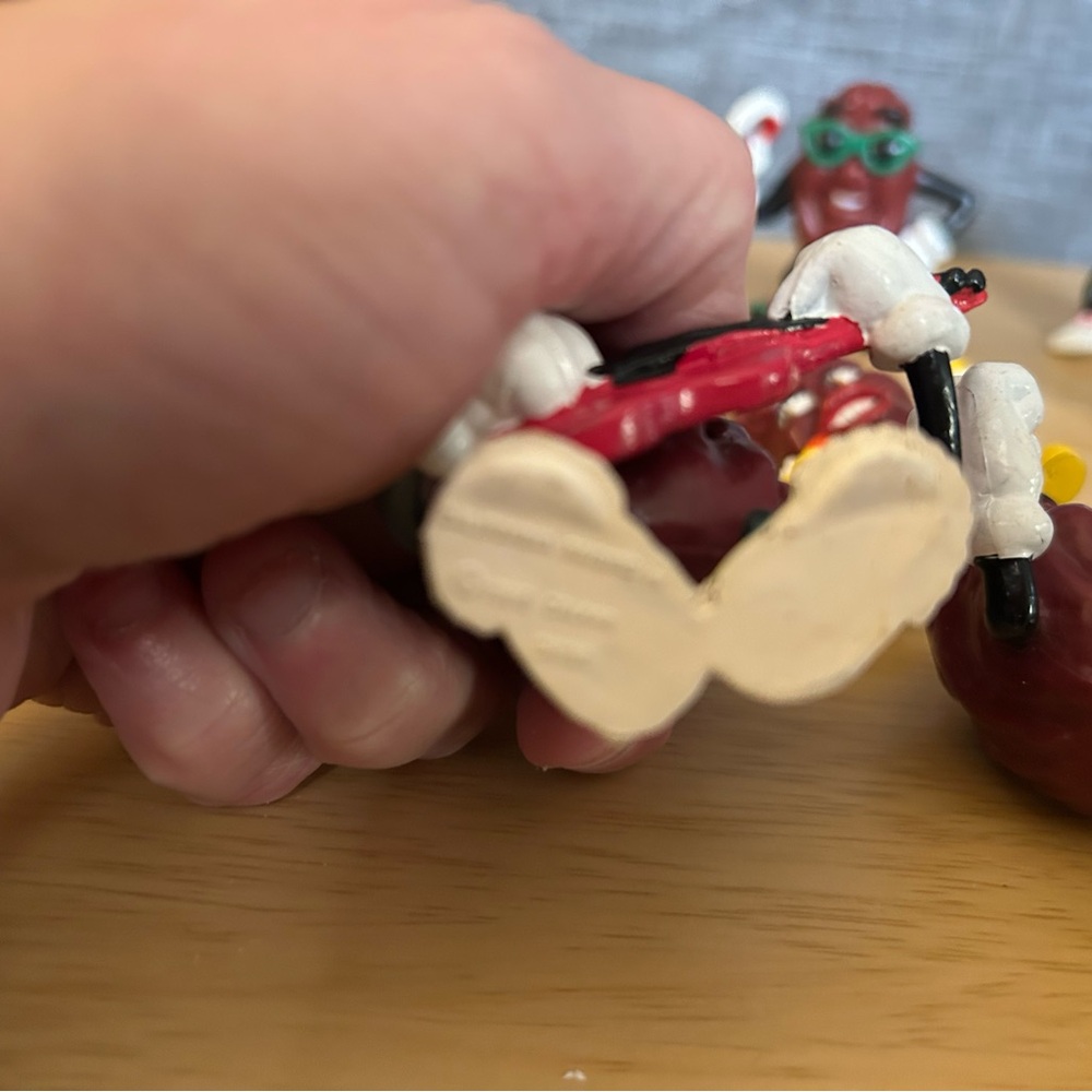 California Raisins 6 piece set- Circa 1988 - Picture 5 of 5
